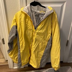 WOMENS YELLOW AND GREY MEDIUM COLOMBIA JACKET.